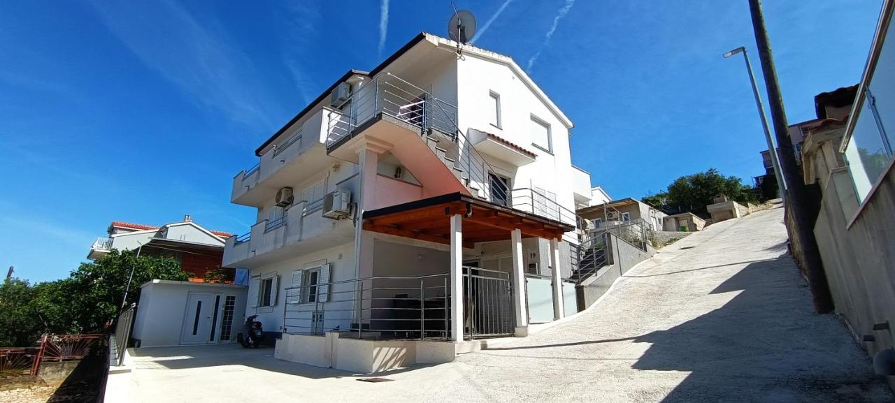 Apartman Renata & Apartman Maja Traù Esterno foto